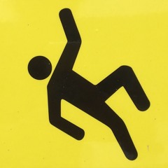 Couch (prod chrisellavar)