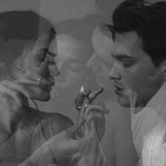 امبارح كان معايا و وعدني بالف وعد ..