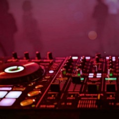 Miscellaneous 2000s Drum & Bass, but its at 144 BPM, DJ Mix. Dec 2022.