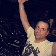 07 06 22   Mike Rizzo Mix - Set