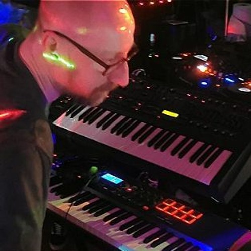 QMLS Show May with Simon Sheldon (2022)