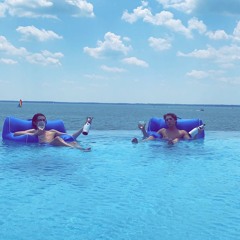 Feeling Semi-Charmed (CSCHELL Mashup)