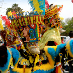 Es La Carnaval
