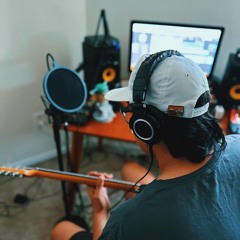 RED ROOM FREESTYLE (AKINGSCRAFT REMIX)
