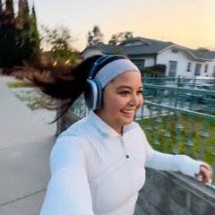 Running<3