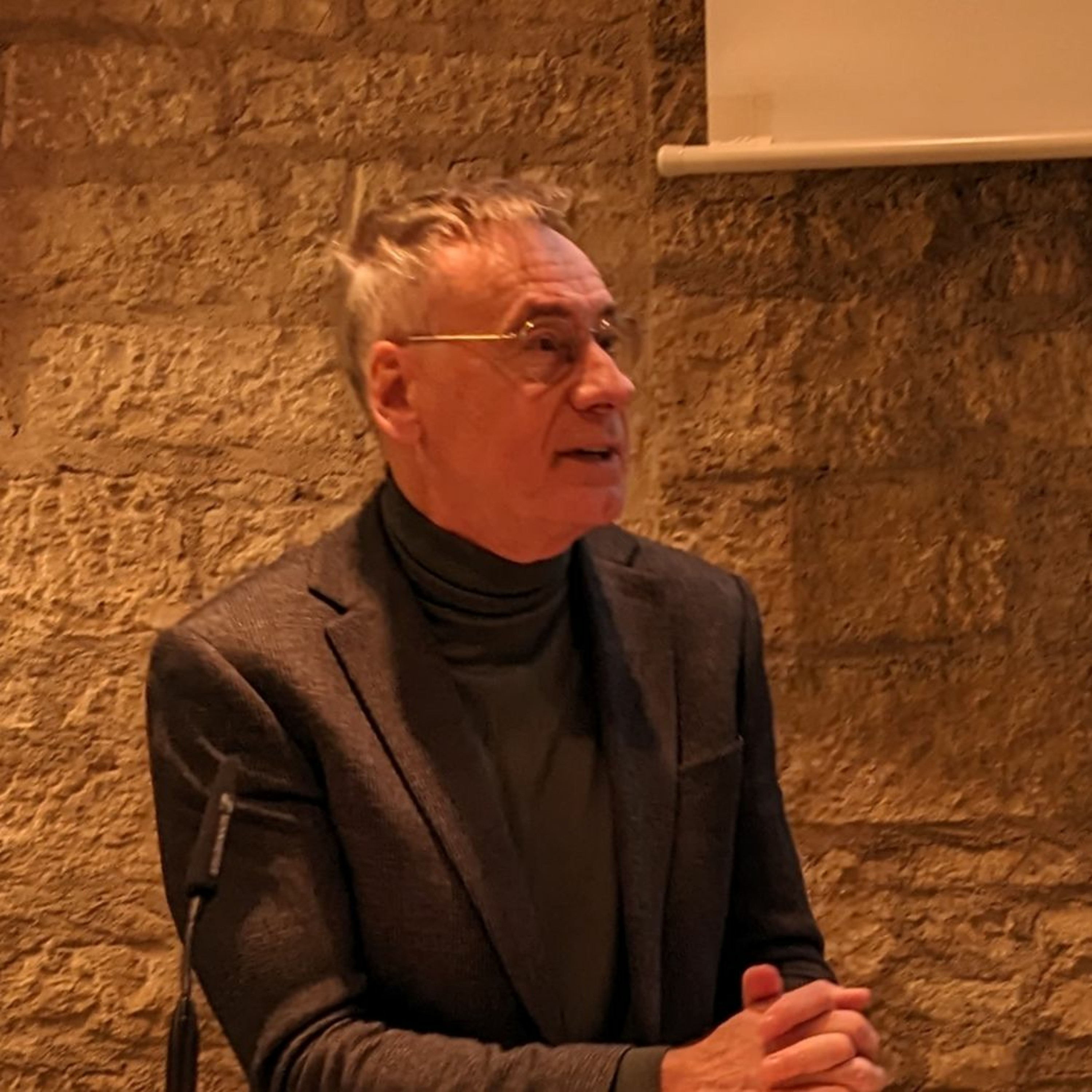 "Liturgie mit allen Sinnen erfahren" - Gespräch mit Prof. Jürgen Bärsch über Gottesdienste episode artwork