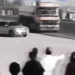 رحت له وعيني دم تبكي