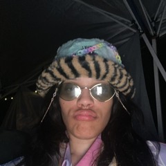 Swompy Gremlin Princess Vibes