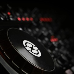 Bit Of This, Bit Of That Vol 2 Feat Mc Chippy