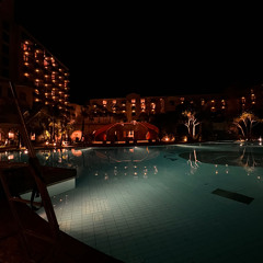 RESORT HOUSE  (INST)