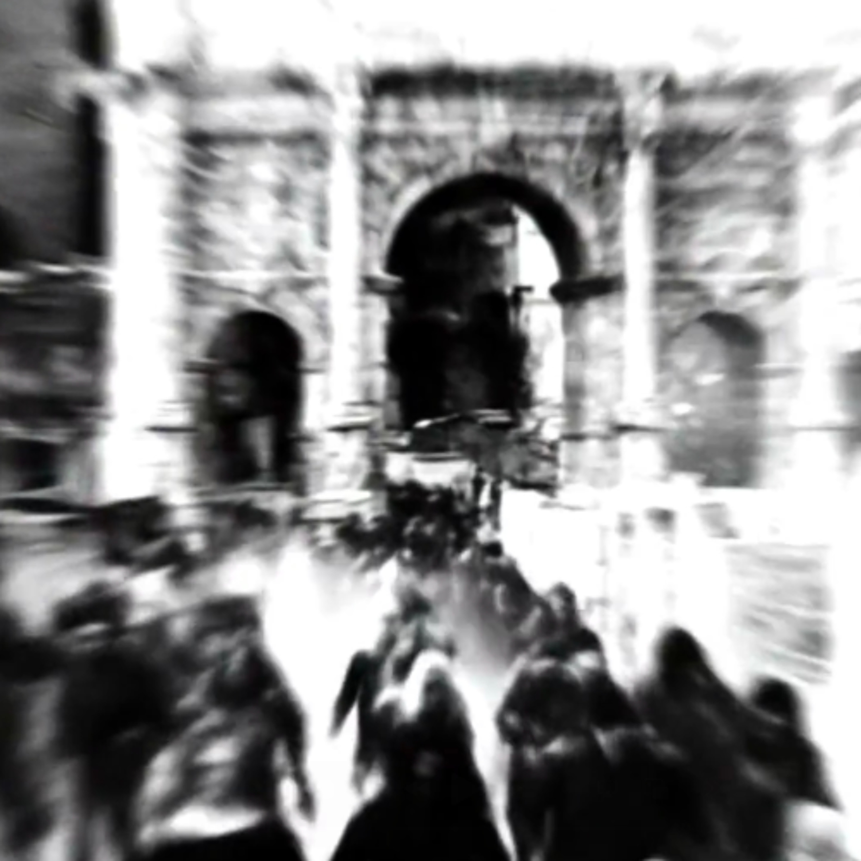 Es Tu, Brutae (Cover)