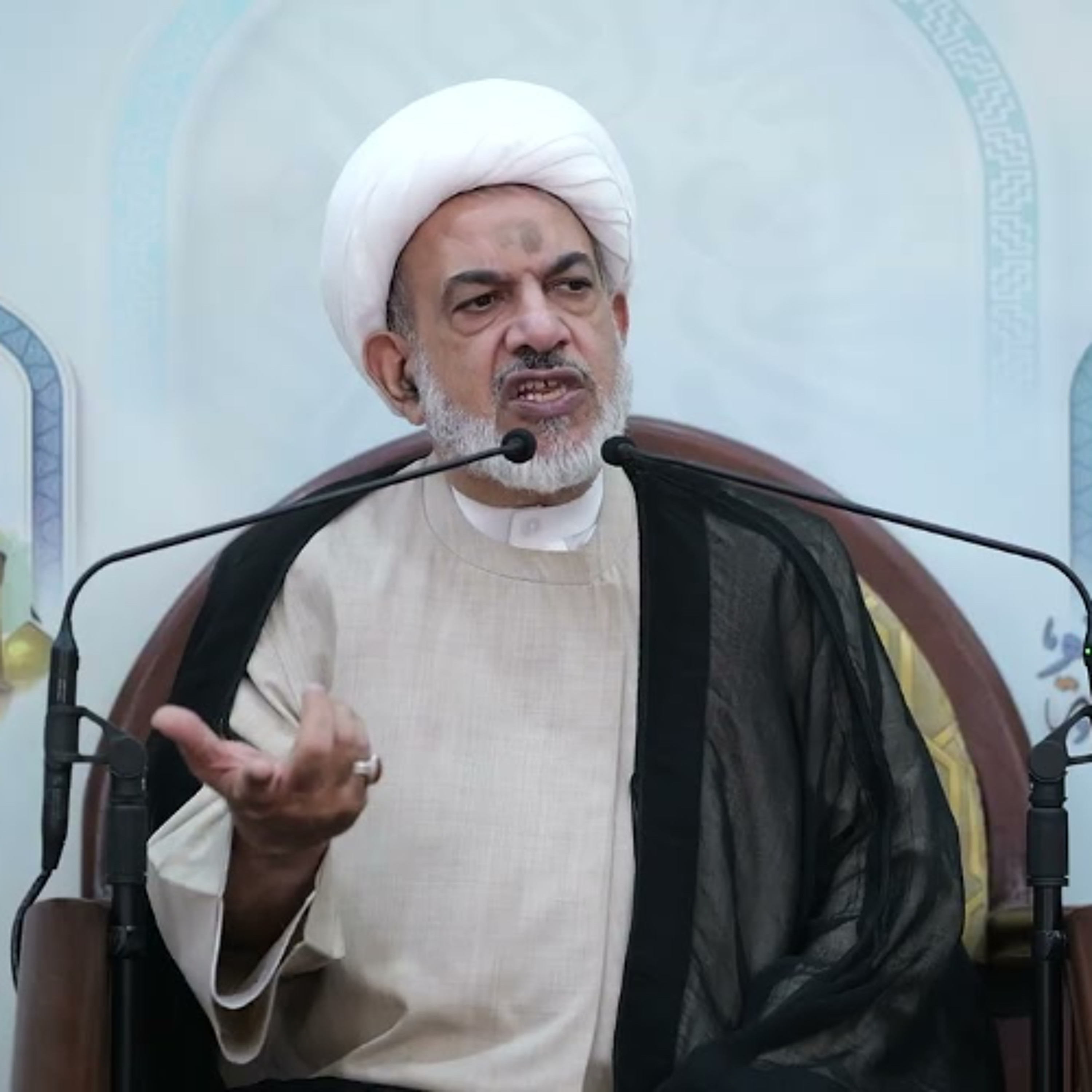 12 اعتقاد الشيعة في القرآن وقضية التحريف