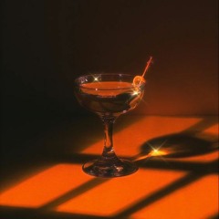 혼술 할 때 안주로 들어줄래?🍷