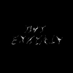 Poly Armour - In The Middle (feat. Dvdv)
