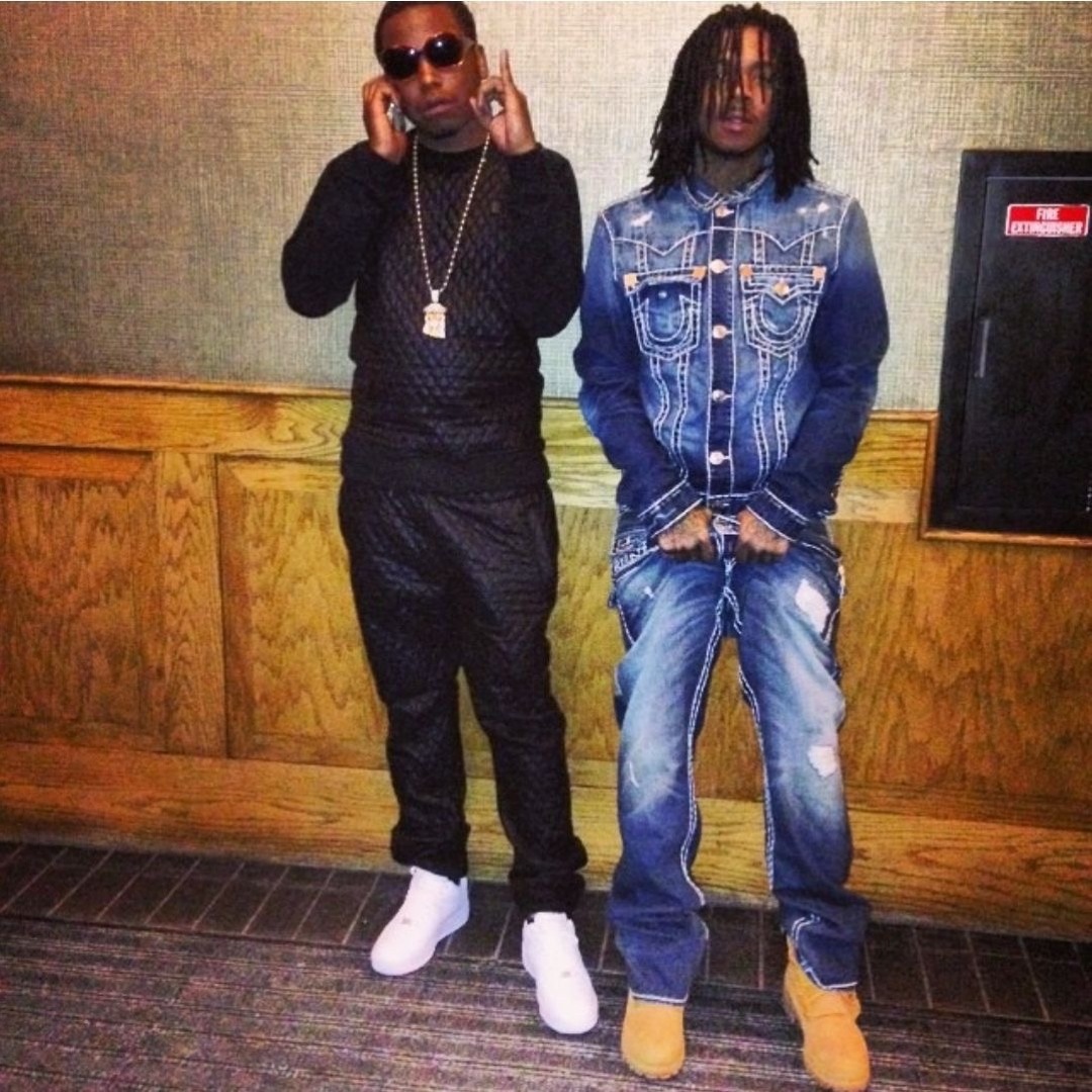Stream GUCCI GUAPPO X ETERNA2K26 - LOUD (PROD.KINGZART) **2K12SHIT** by ...