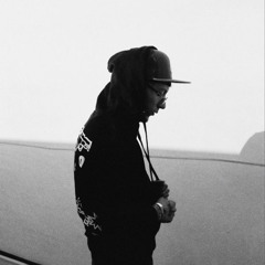 Me Pide Que Le De - Galee Galee (feat. Tunechikidd)
