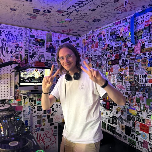 Set listening 4