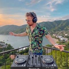 Progressive House Sunset Mix In Colombia