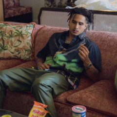 SHEIK MARTINS - OS MLK TEM FAL (beat jhow vuke)lb.mp3