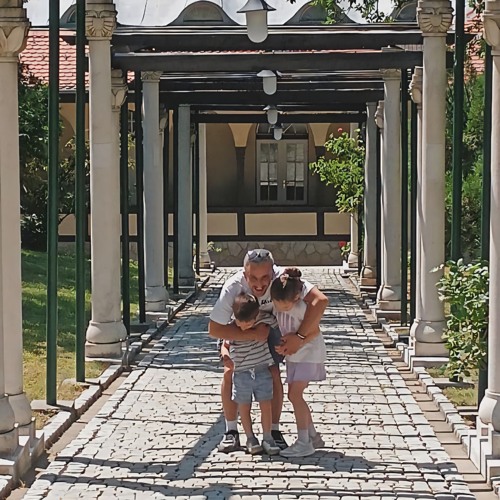 Left Alone-LATINO TECHNO HOUSE SET 2023