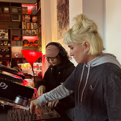 IN STORE SESSION /// SEASON II EPISODE II Kiana & Geopo