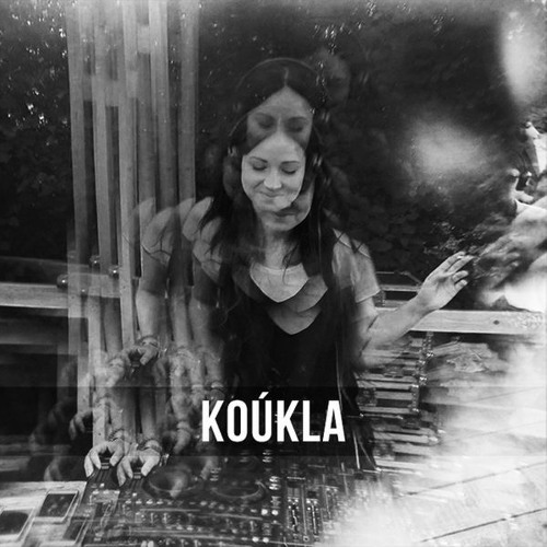 Stimulating Playground 042 - Koúkla