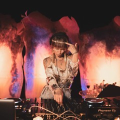 • Sets ▲ (Open Air/Clubs) •
