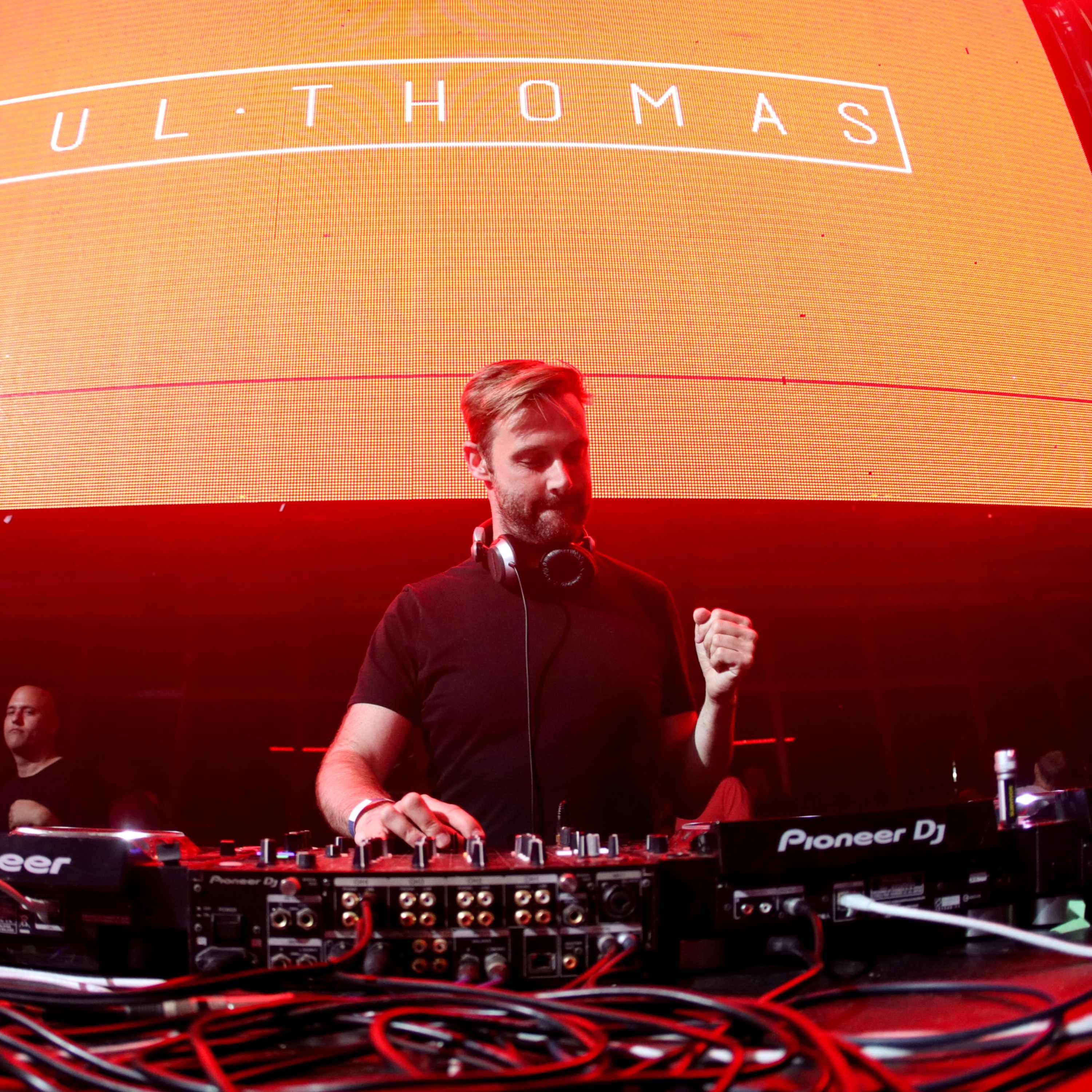 Paul Thomas presents UV Radio