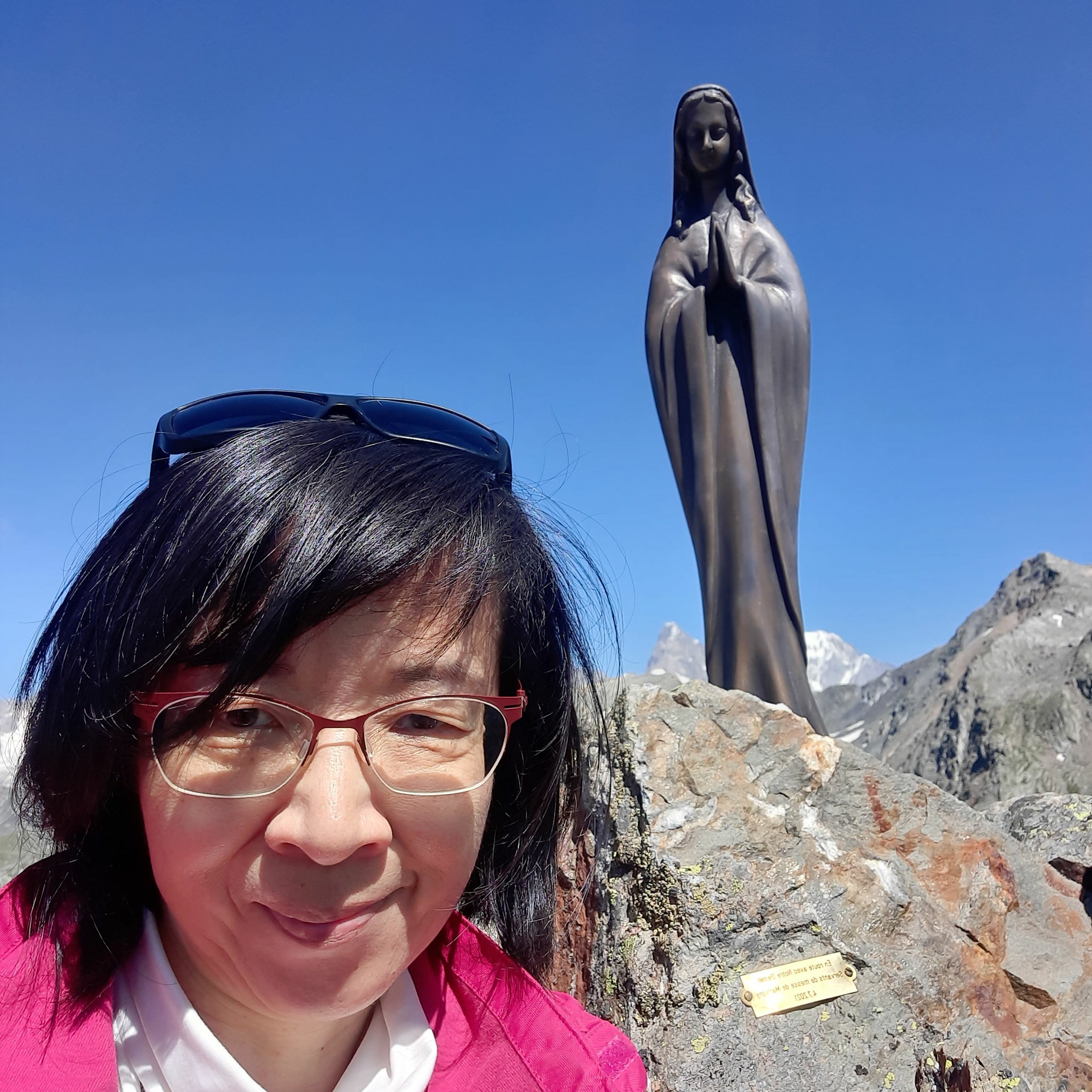 Janet Yüping Vogel, présidente du Conseil de paroisse du Sacré-Coeur de Montreux - 09.03.2023 episode artwork