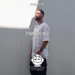 PREMIERE: Paradoks - Ashes [Simulate]