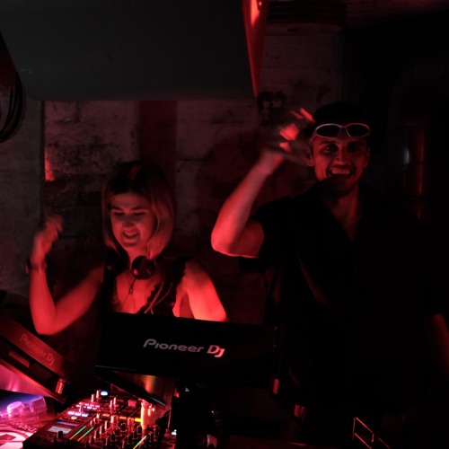 140 B2B with Sweet Beans
