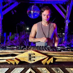 VALI THUN | Tech House January Tulum 2025 Mix | By  @EPHIMERATulum