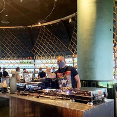 AL3: W Lounge in the W Hotel Abu Dhabi (71420)