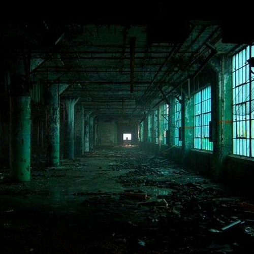 BAD TRIP IN AN ABONDED FACTORY