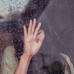 Roll down on a raindrop