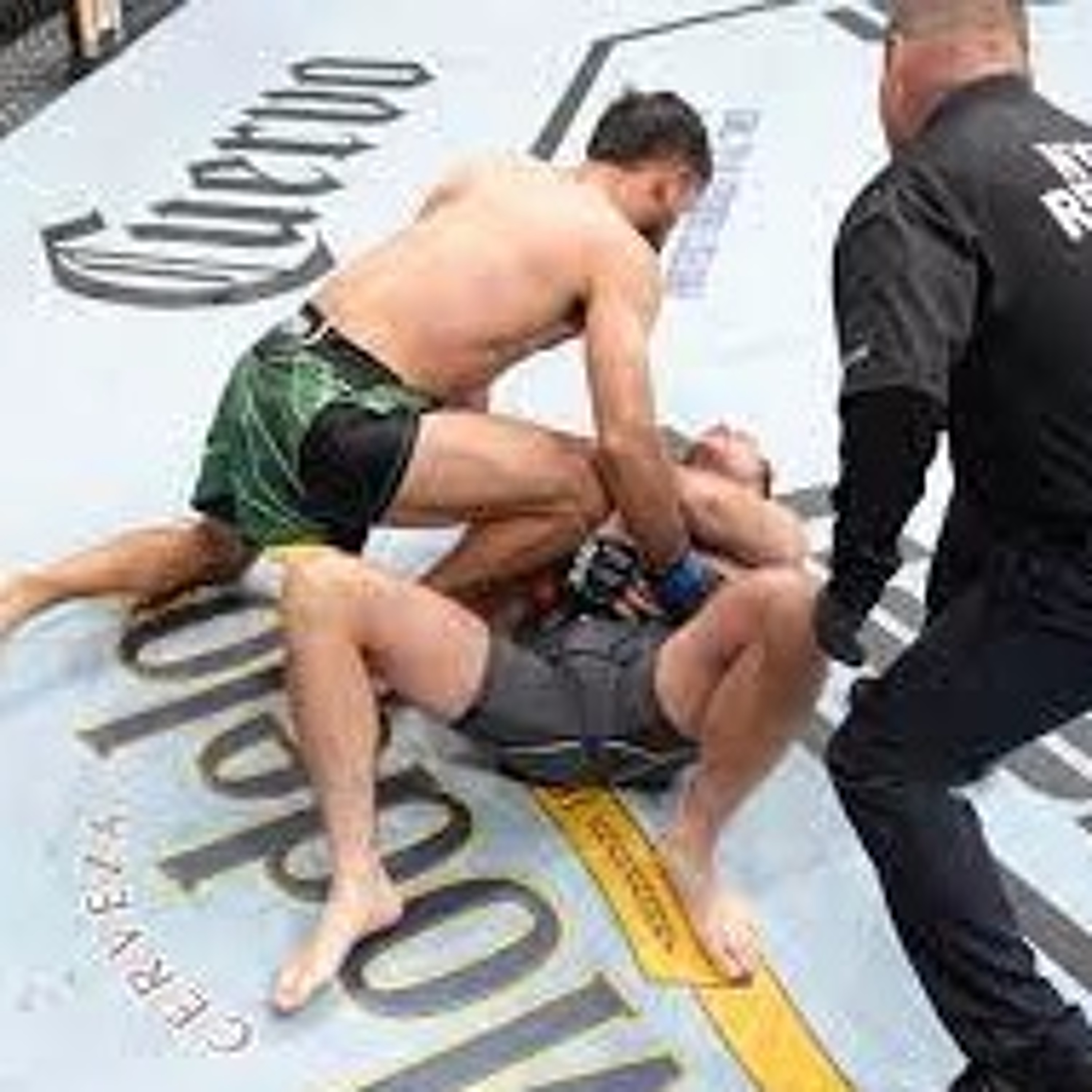 HTHB Shoulder Strikes MMA Podcast Ep. 60: "UFC London" with Matt McSweeney and Ty Capone thumbnail