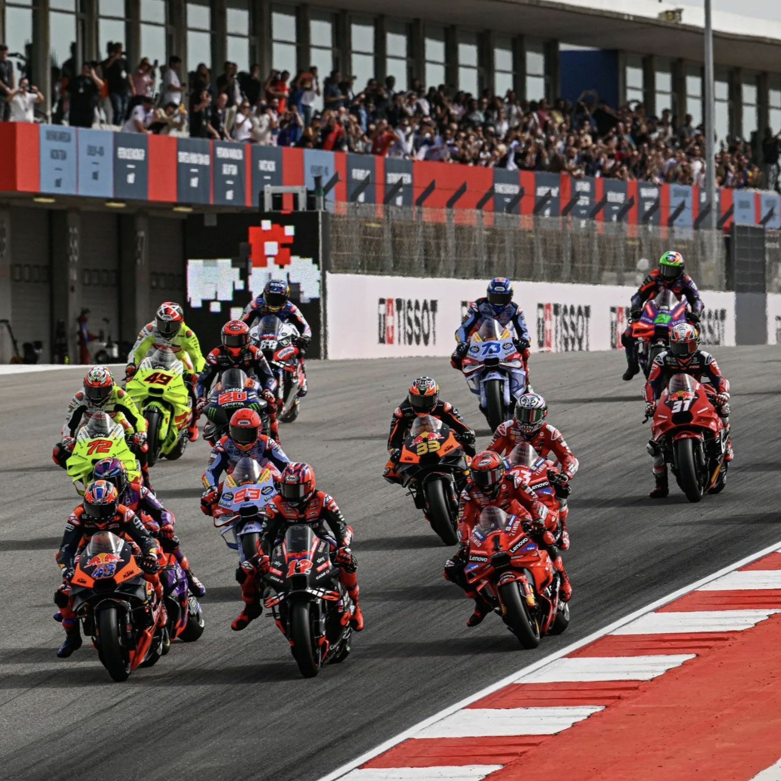 Pitlane #89 - A Liberty csak jót tehet a MotoGP-vel? episode artwork