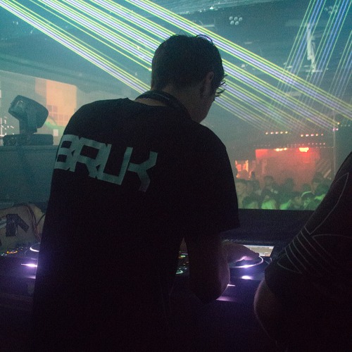BRUK - ABOUT (50K PLAYS FREE DOWNLOAD)