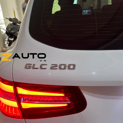 Độ cửa hít Mercedes GLC 200 lắp đặt theo xe tại Zauto