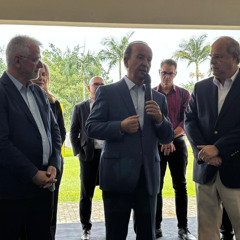 UniSatc lança pedra fundamental de novo prédio voltado à formação em tecnologia