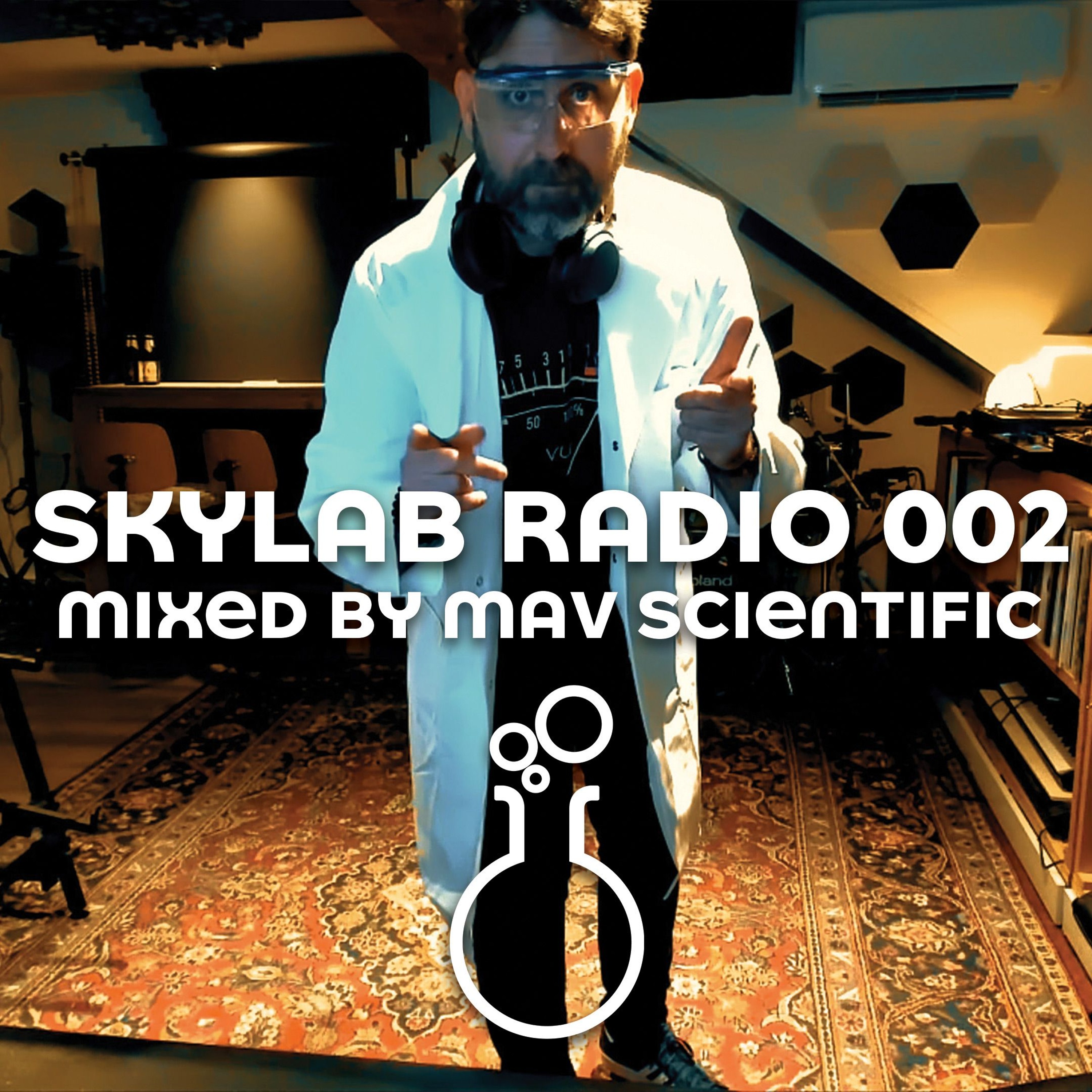 Mav Scientific @ Skylab Radio 002 - Sofa Sessions .01 - Downtempo, Half Tempo Dnb, Chillout Mix episode artwork