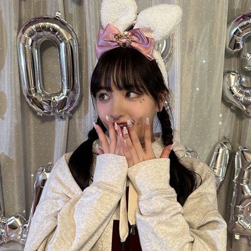 next page - ive (sped up)🎀ꔛ･•