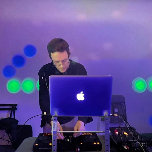 Quitte à s'en mettre une, autant en profiter.