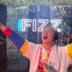 🌈YourShot 13102024 Hard Fizz roof stage☀️Happy Techno Mix.WAV