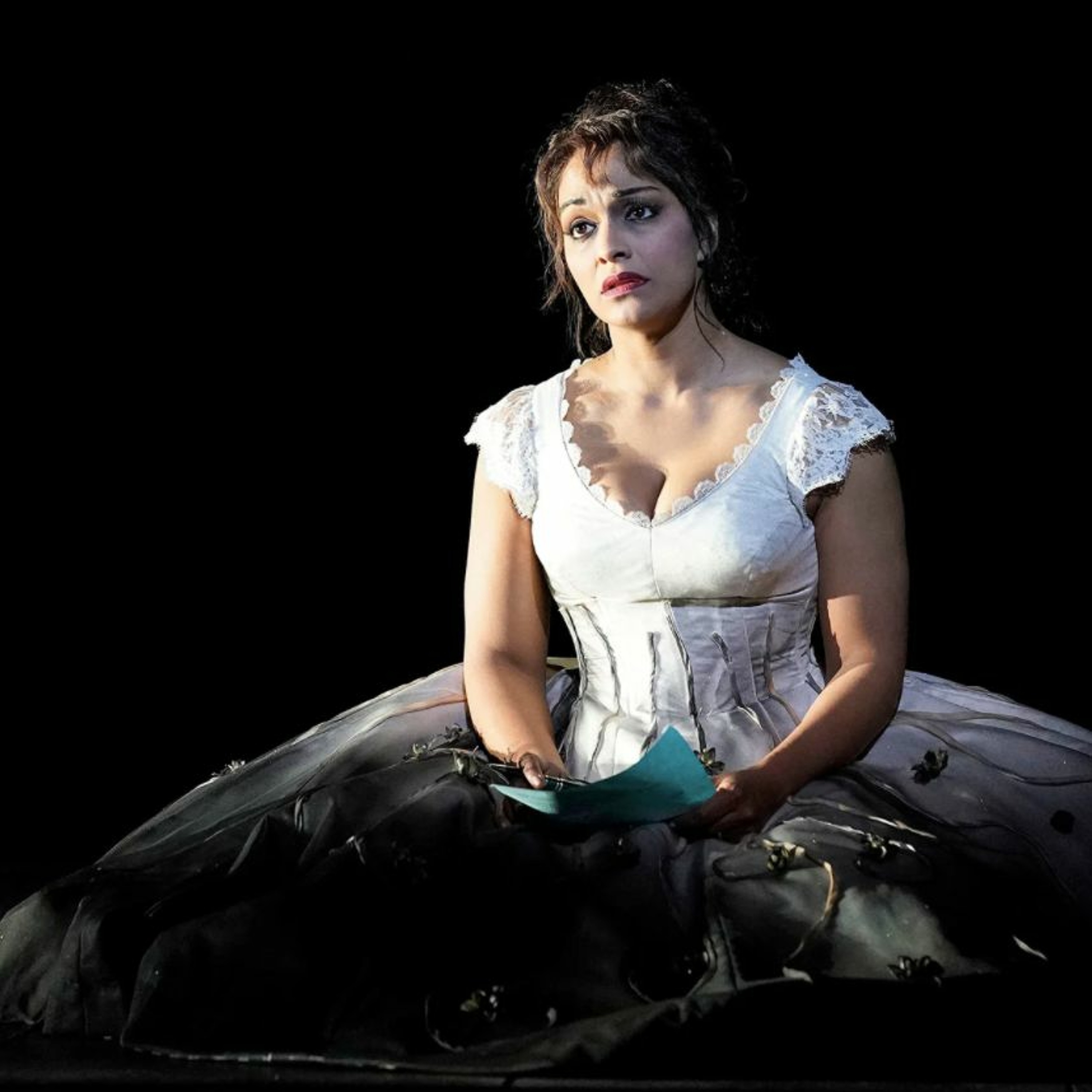 LA Opera Podcasts: Detrás del telón