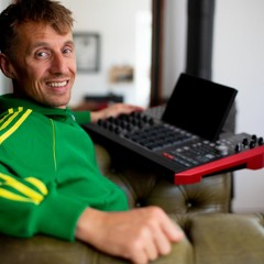 Out Of Space - Liquid slave