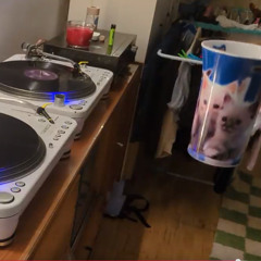 (mellow) Sci-fi bathtime 2 - a vinyl drum and bass mix (95-98)