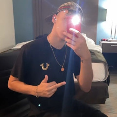 Il Nene De Oro x Yung Beef - Trappin?