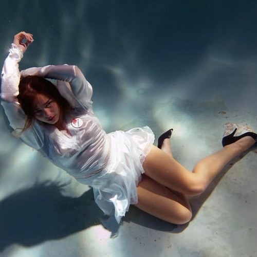 In The Rain & Hello goodbye (Addison Rae & Charli xcx)