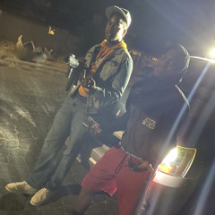 Throwing ass - Troopachink